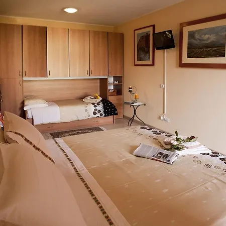 Zio Stefy Apartment *